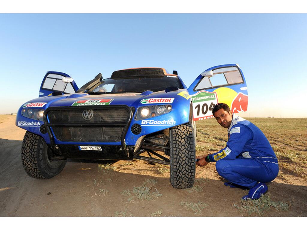 Automarken A - Z: Volkswagen nimmt an Silk-Way-Rallye teil