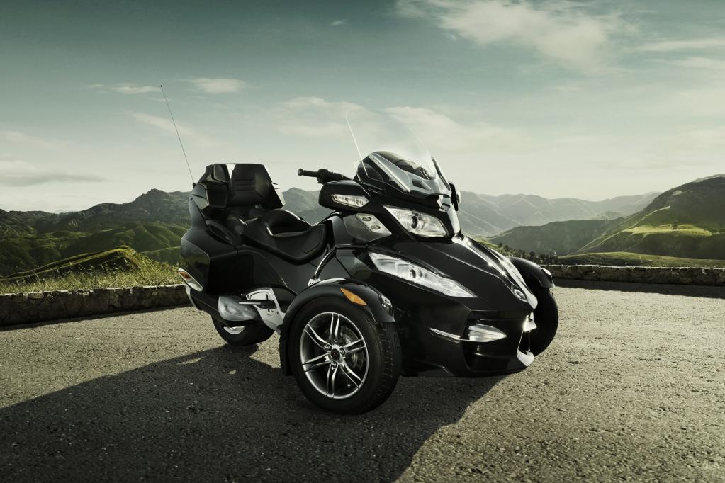 Can Am Spyder Roadster RT: Dreirad für Easy Rider 