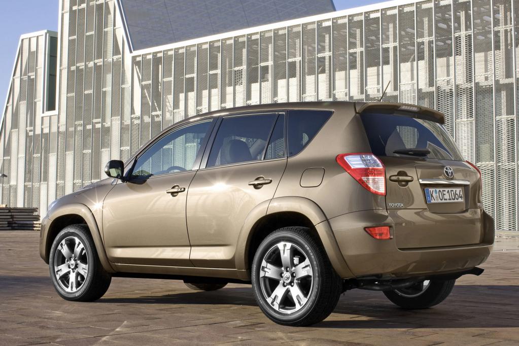 Diesel-Version des Toyota RAV4 nun auch mit Frontantrieb 