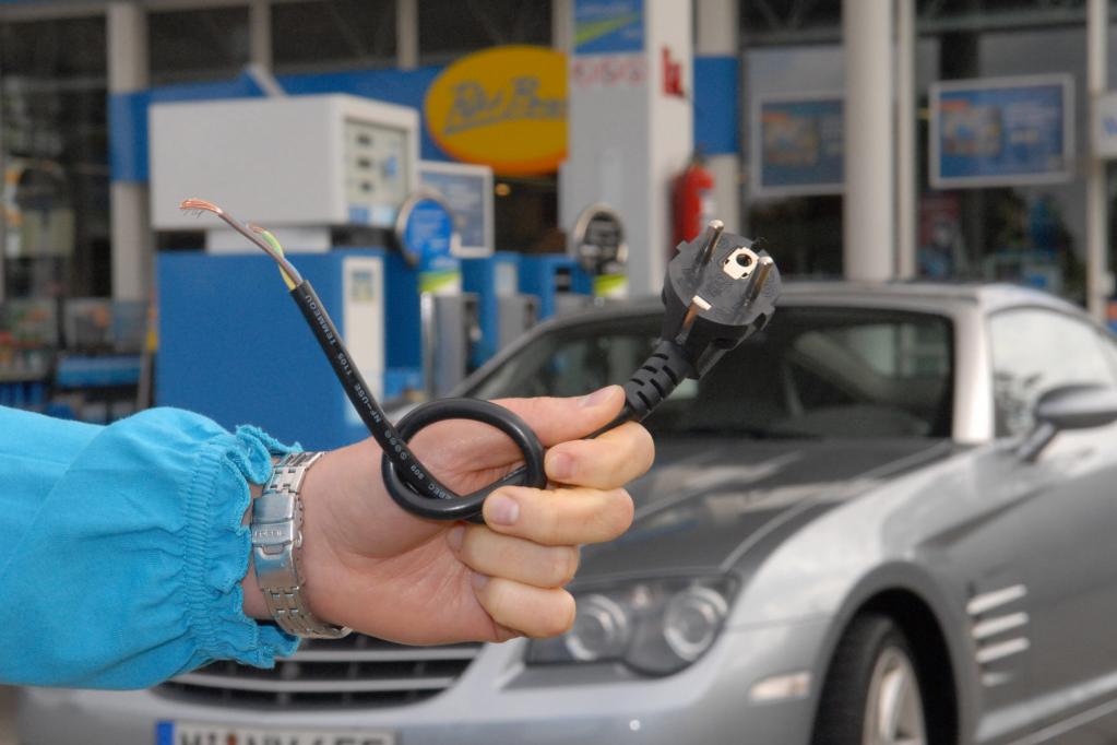 Elektroauto-Studie: Große Erwartungen, geringe Kaufbereitschaft 