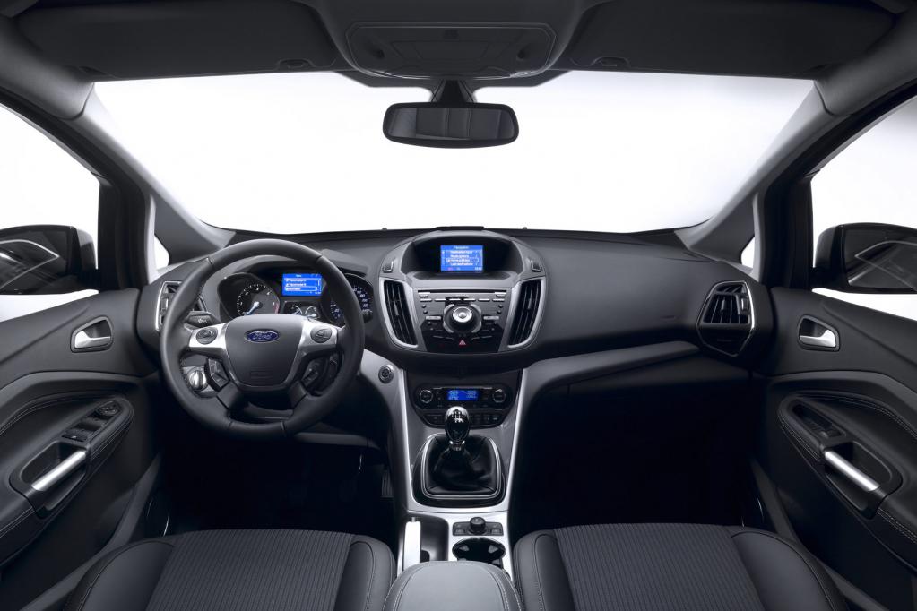 Ford C-Max auch als großer Siebensitzer 