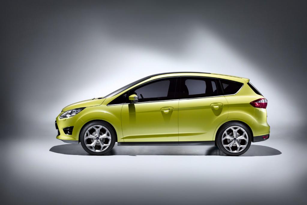 Ford C-Max auch als großer Siebensitzer 