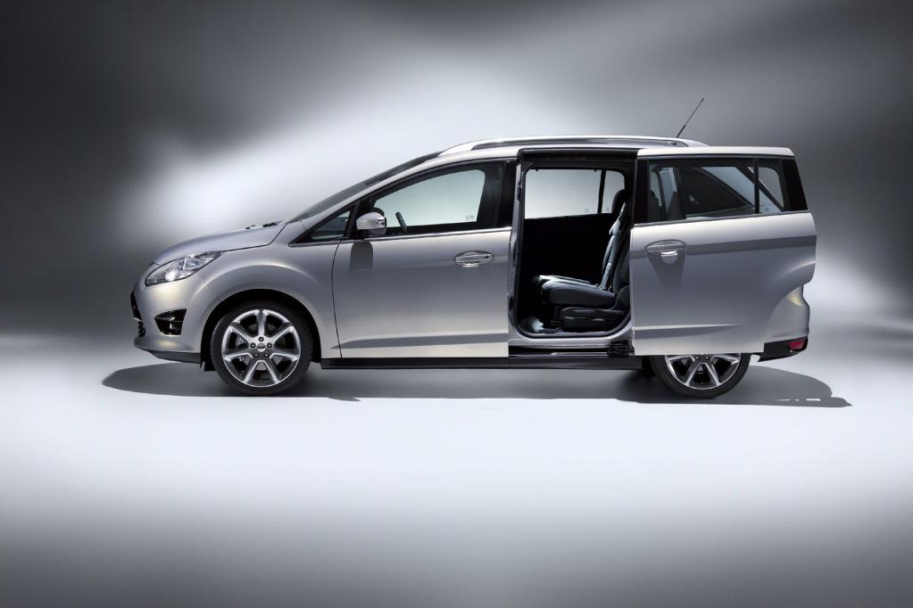 Ford C-Max auch als großer Siebensitzer 