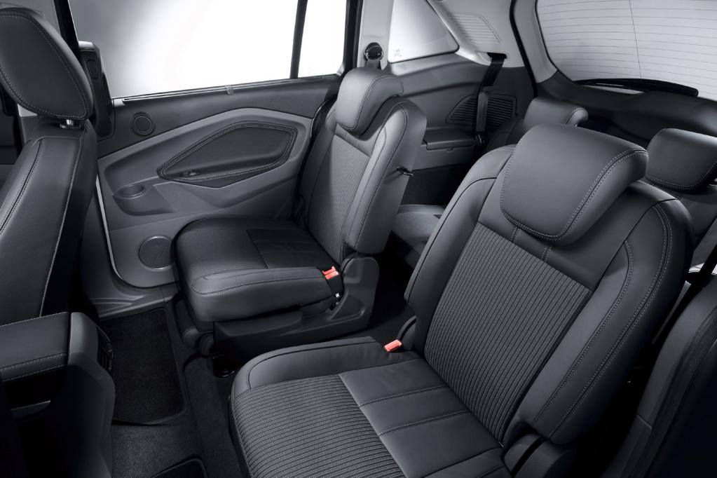 Ford C-Max auch als großer Siebensitzer 