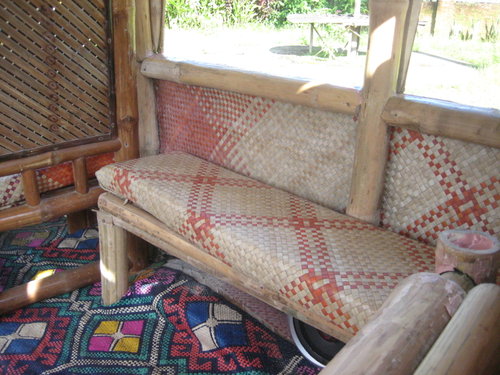 Hier sitzt man bequem im Eco 2       Foto von www.totieco.multiply.com