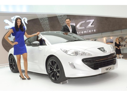 IAA 2009: Peugeot Sportcoupé RCZ feiert Weltpremiere