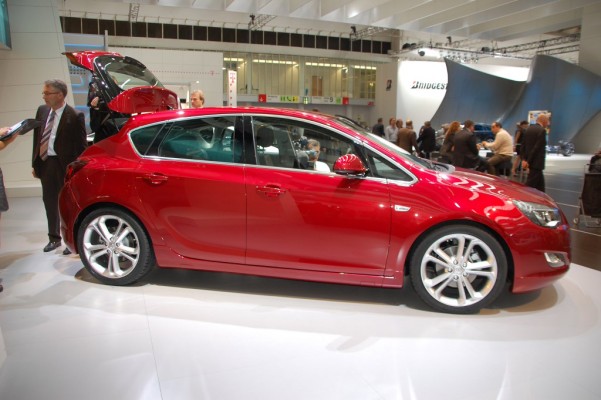 IAA 2009 Rundgang: Opel Astra