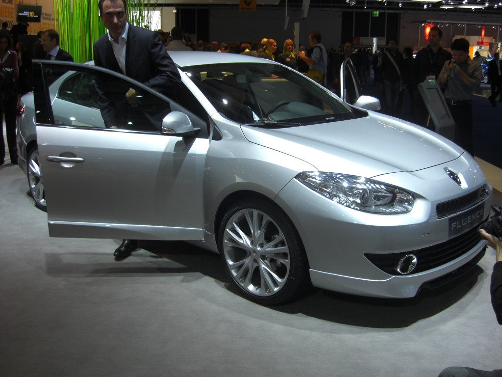 IAA 2009 Rundgang: Renault Fluence
