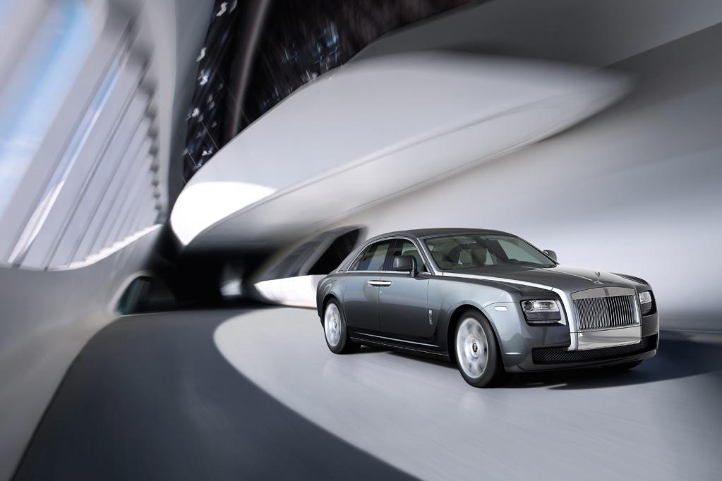 IAA 2009: Öko und Luxus gegen die Krise 
