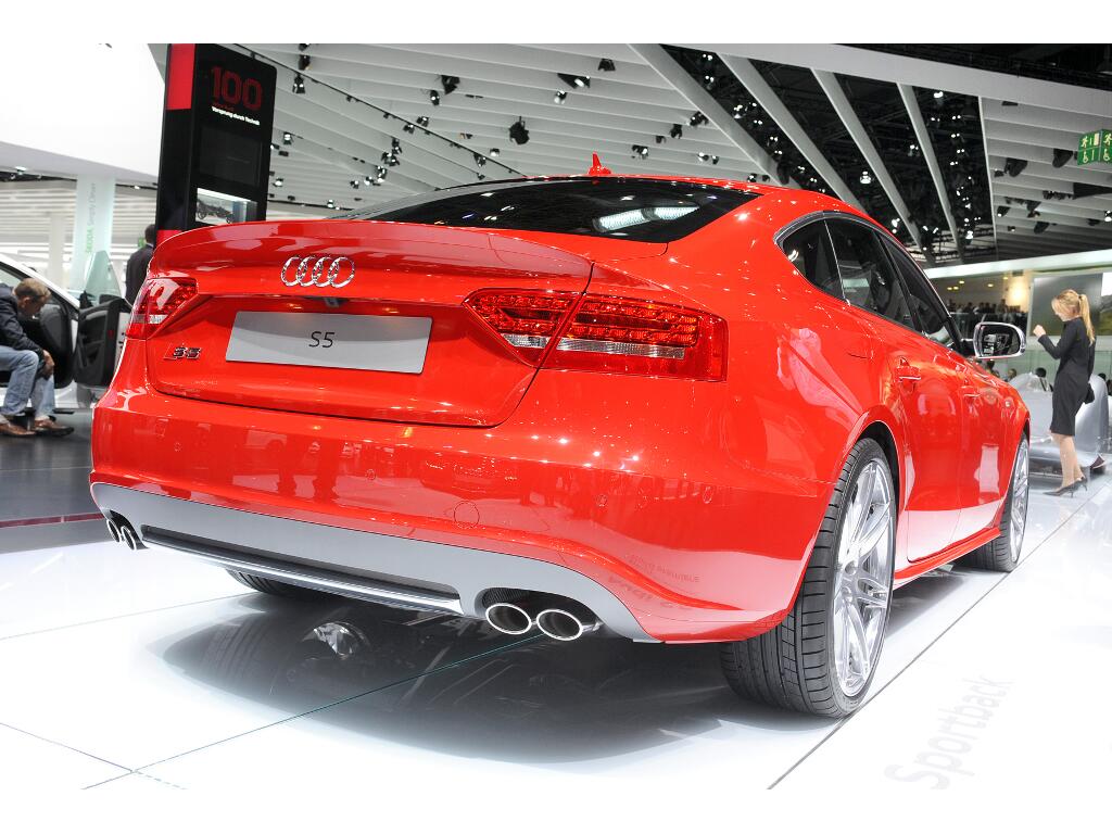 IAA Frankfurt: IAA 2009: Audis S5 folgt dem A5 Sportback auf dem Fuße