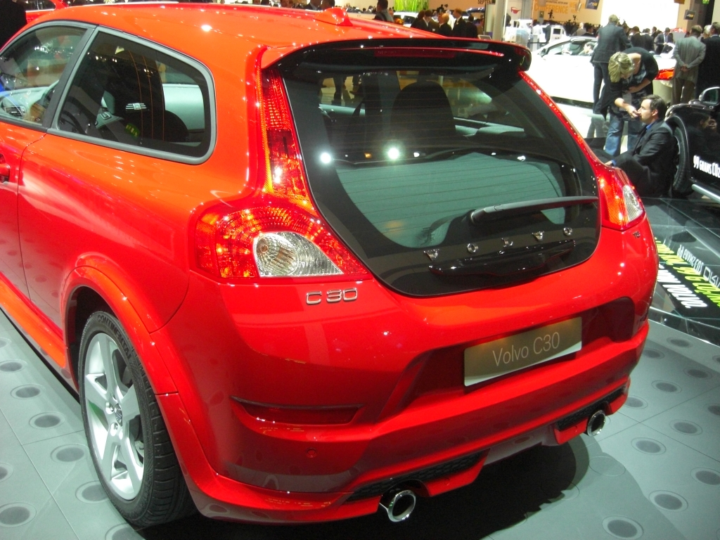 IAA Frankfurt: IAA 2009: C30 DRIVe 