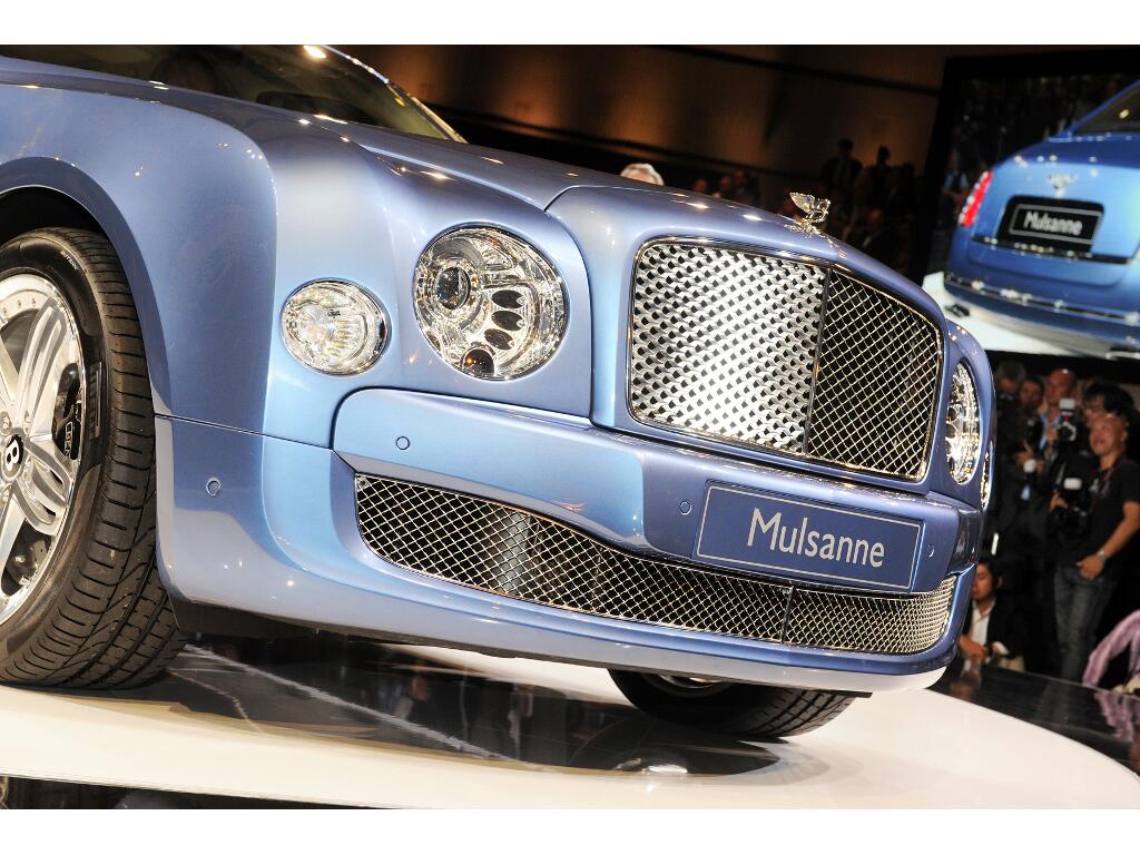 IAA Frankfurt: IAA 2009: Die Ablösung für den Arnage fährt vor
