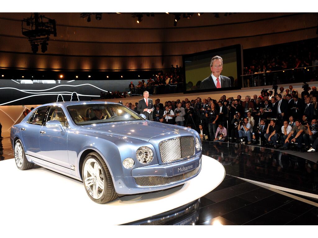 IAA Frankfurt: IAA 2009: Die Ablösung für den Arnage fährt vor