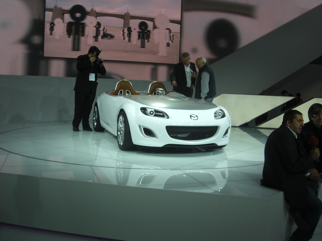 IAA Frankfurt: IAA 2009 Rundgang: Mazda MX-Superlight