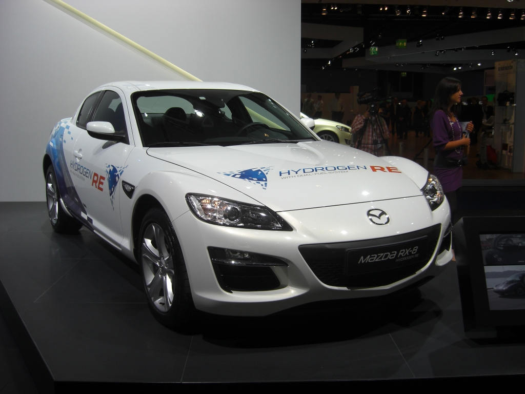 IAA Frankfurt: IAA 2009 Rundgang: Mazda MX-Superlight