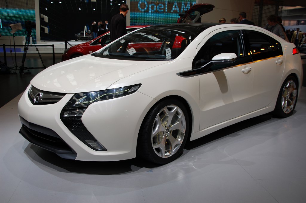 IAA Frankfurt: IAA 2009 Rundgang: Opel Ampera