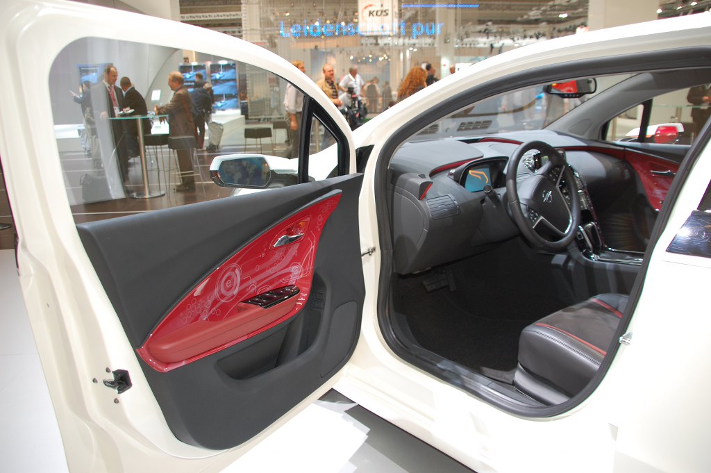 IAA Frankfurt: IAA 2009 Rundgang: Opel Ampera