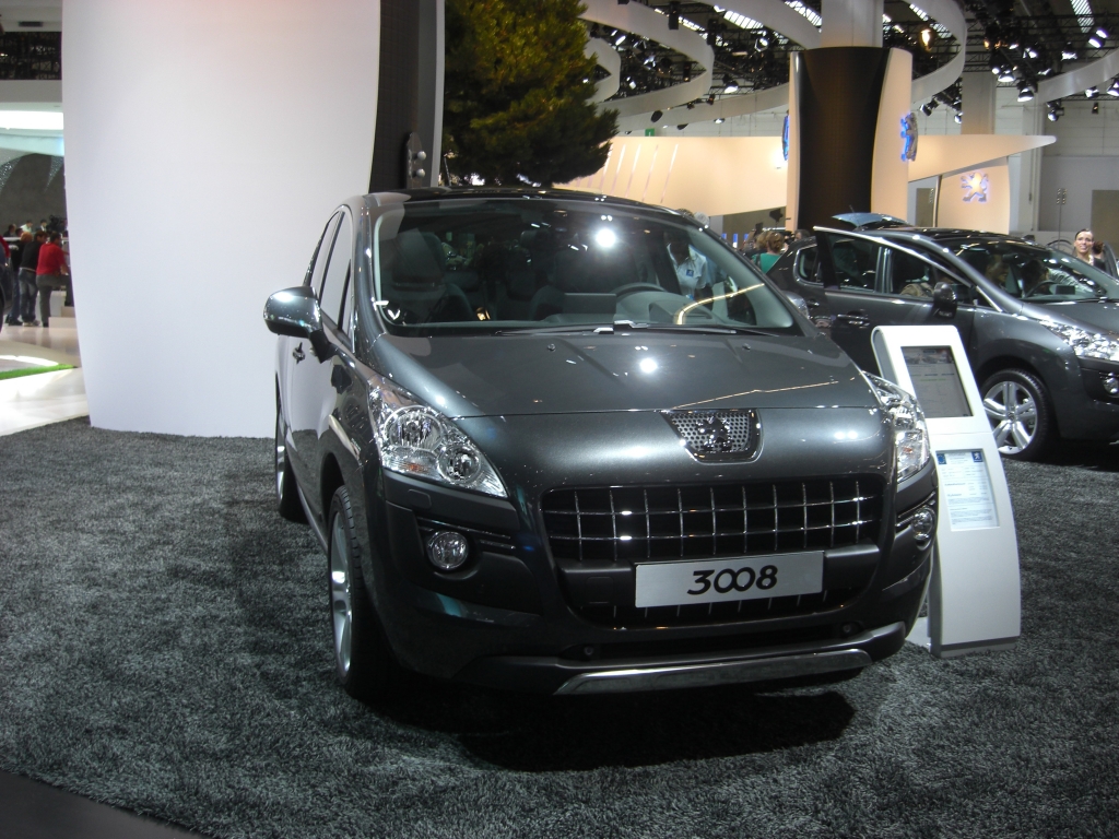 IAA Frankfurt: IAA 2009 Rundgang: Peugeot 3008