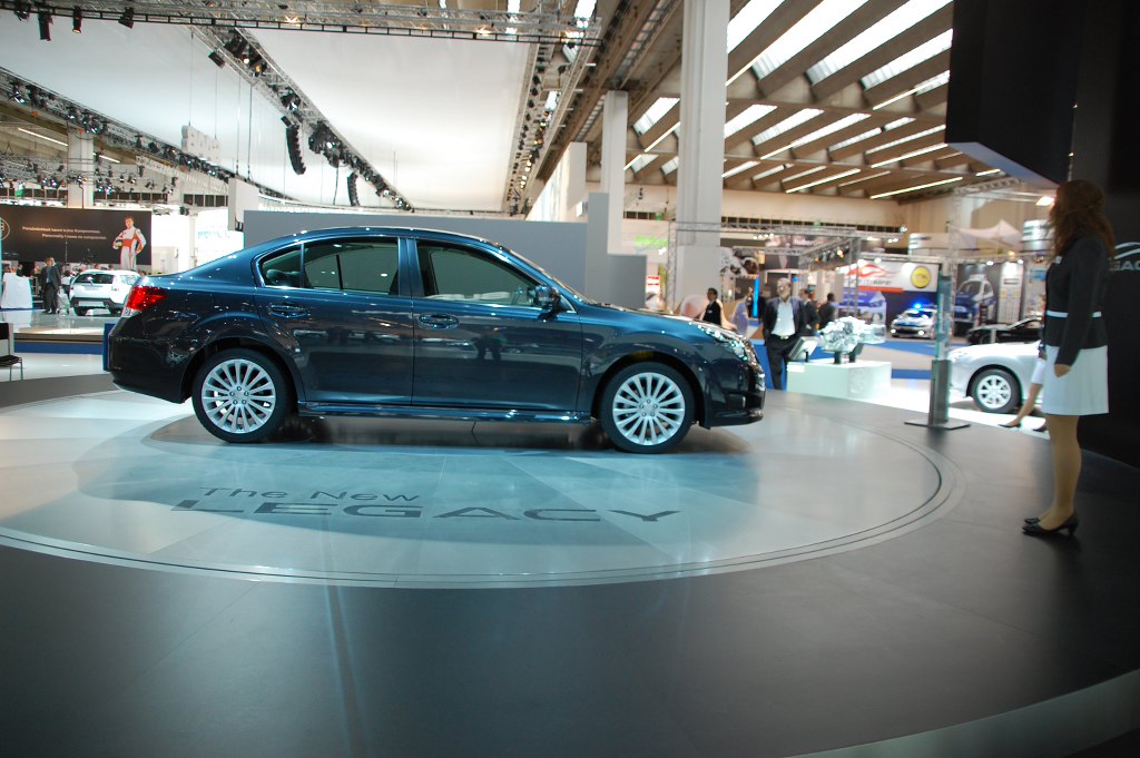 IAA Frankfurt: IAA 2009 Rundgang: Subaru Legacy und Outback als Europapremiere