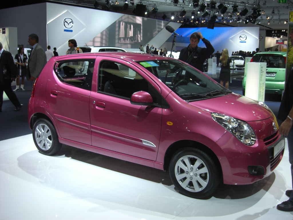 IAA Frankfurt: IAA 2009 Rundgang: Suzuki SX4 in Frankfurt