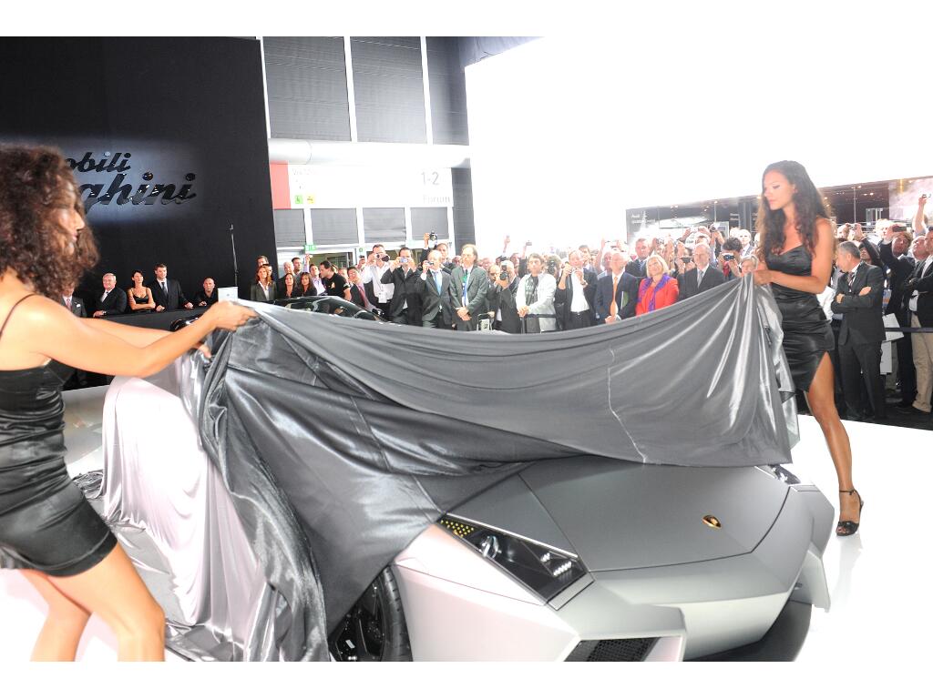 IAA Frankfurt: IAA 2009: Ultimativ schnell und konsequent offen