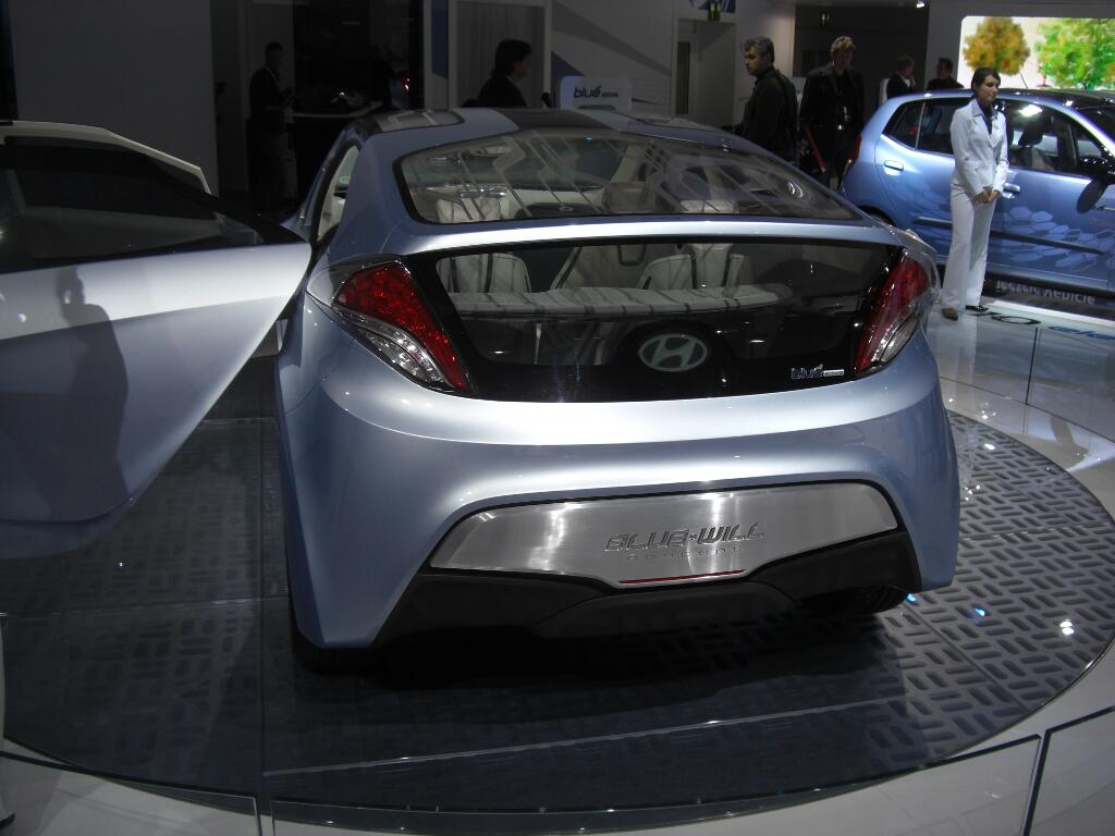 IAA Frankfurt: IAA 2009: Weltpremiere für den Hyundai ix35 | Studie Blue-Will