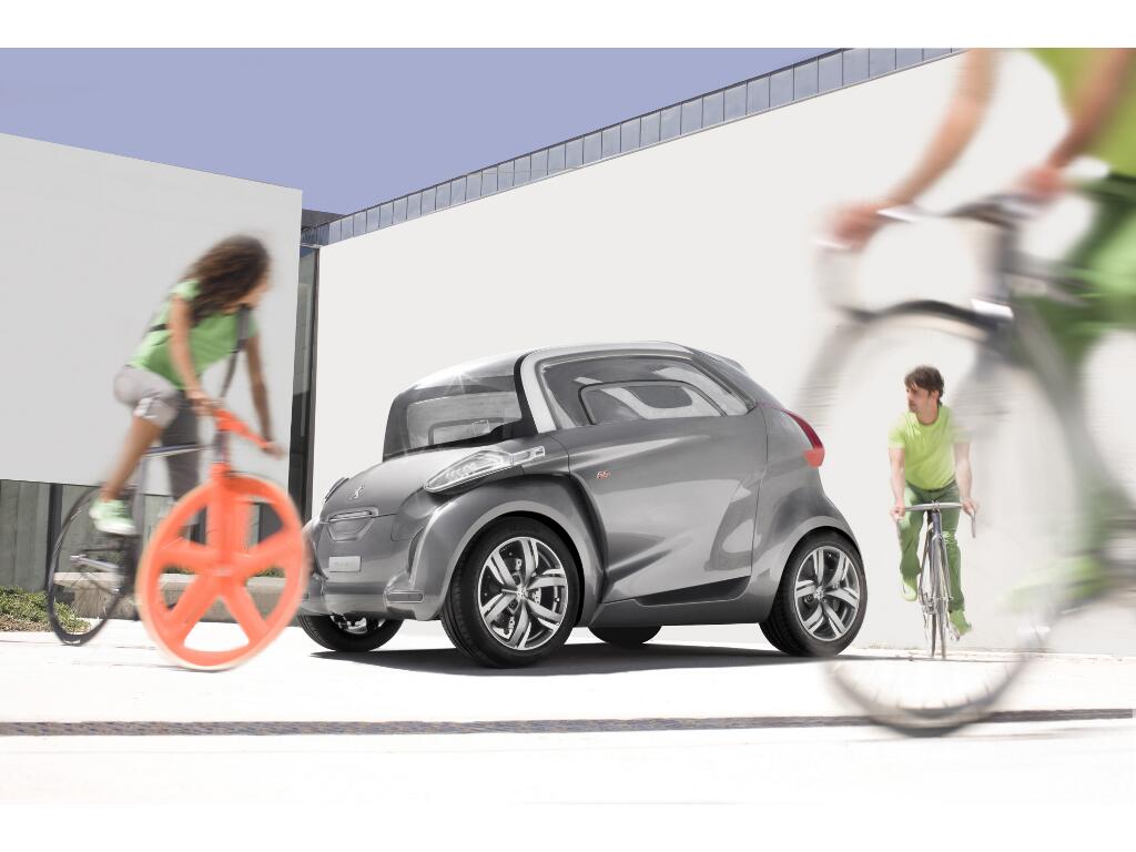 IAA Frankfurt: Peugeot BB1: Futuristische Elektroauto-Studie für die Stadt 