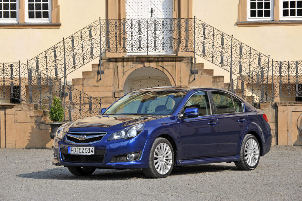 IAA Frankfurt: Subaru Legacy und Outback: Japanische Allrad-Mittelklasse in neuem Gewand 