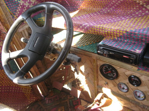 Im inneren des Eco 2                    Foto von www.totieco.multiply.com