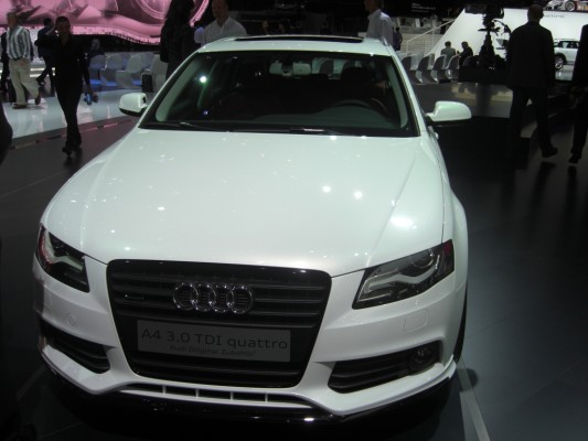 Imponierend: Audi A4 3.0 TDI clean diesel quattro