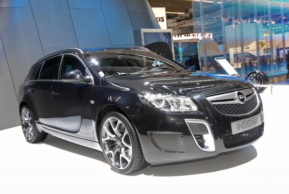 Insignia Sports Tourer - Gewinner der ''ams''-Leserwahl