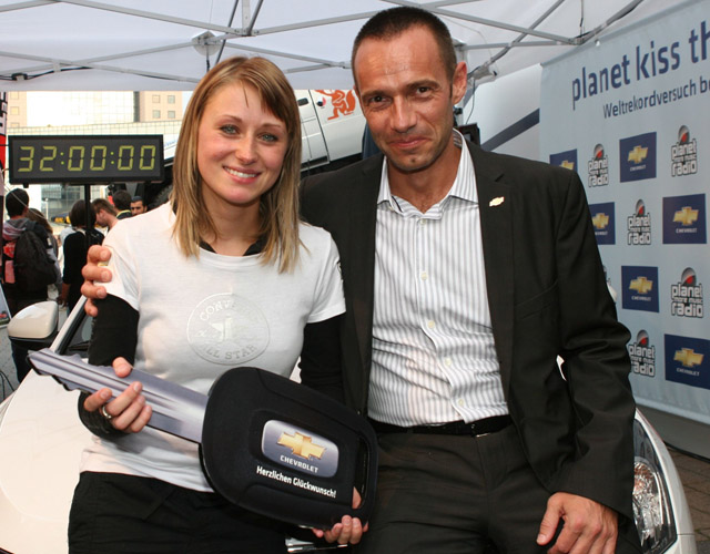 Kiss me, Chevy Cruze  und zwar 32 Stunden!