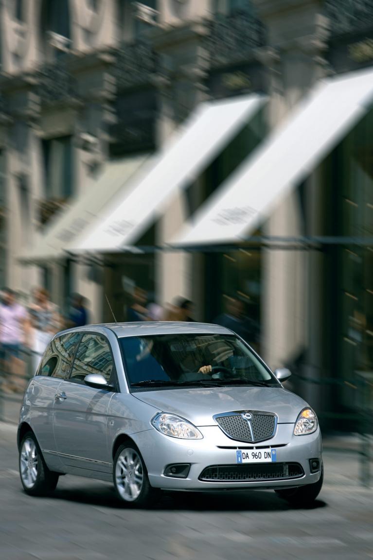 Lancia bringt drei Sondermodelle 