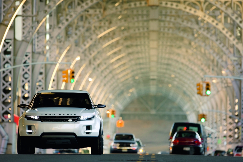 Land Rover bringt Mini-Range Rover im Jahr 2011 