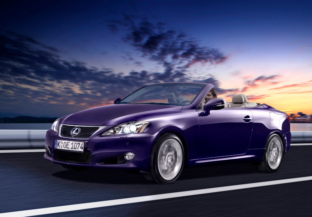 Lexus mit neuem Kompaktmodell auf der IAA 