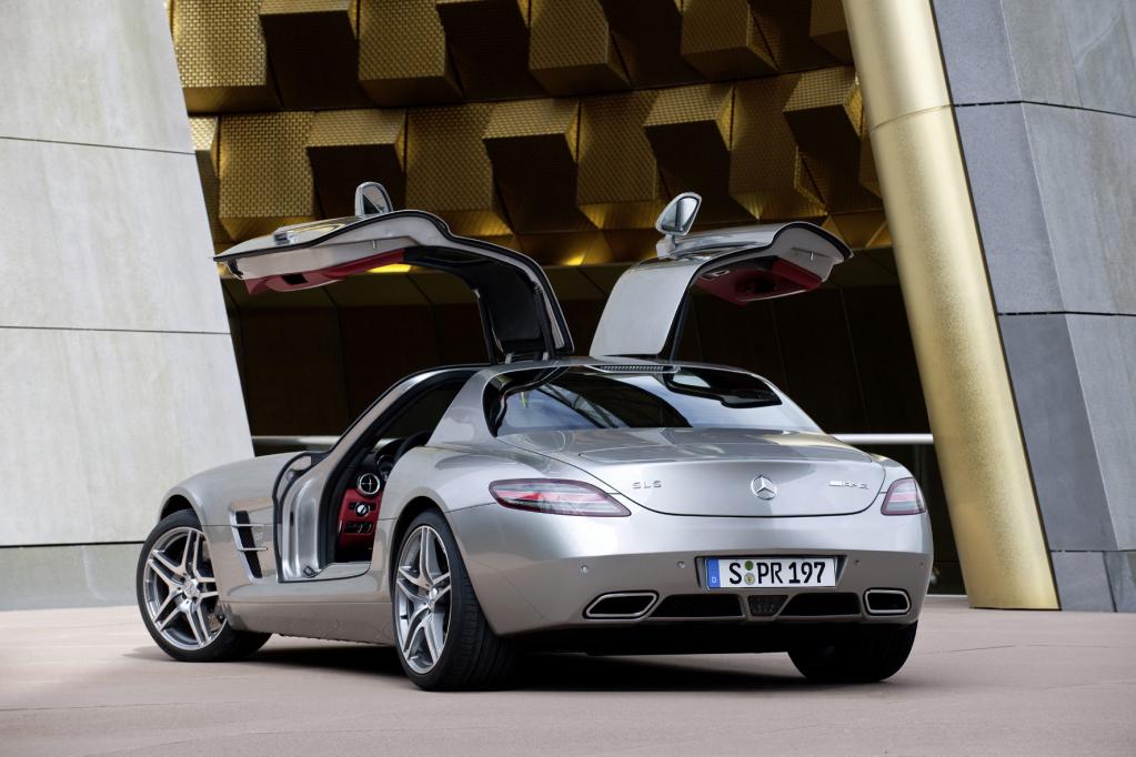 Mercedes Flügeltür-Sportler ab 177 310 Euro 