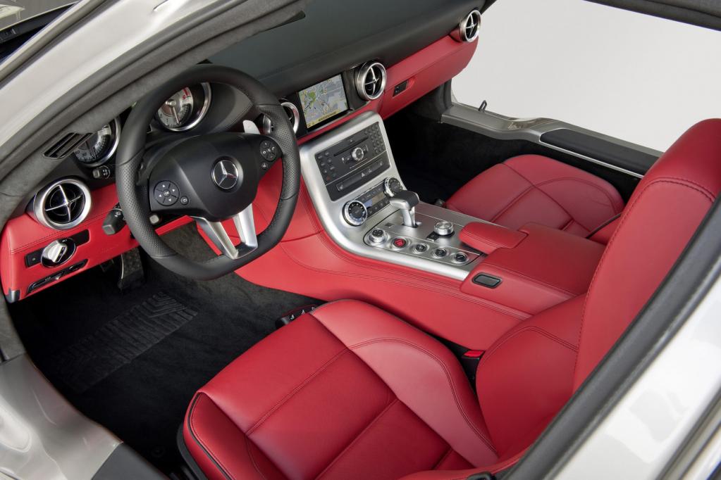 Mercedes Flügeltür-Sportler ab 177 310 Euro 