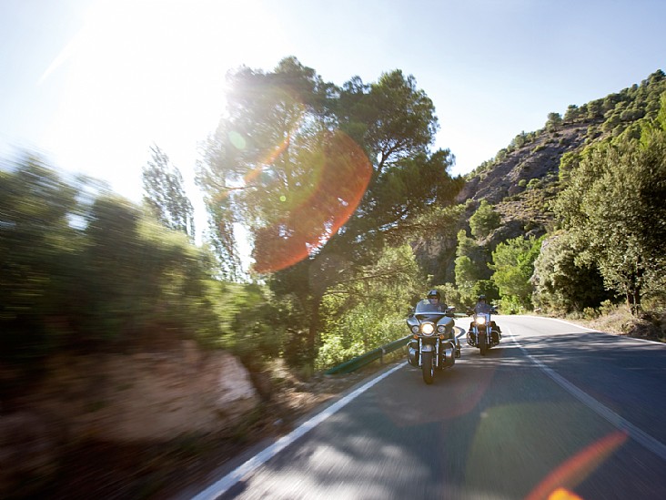 Motorradmarken: Fahrbericht Kawasaki VN 1700 Voyager: Hinterm Horizont geht es weiter 