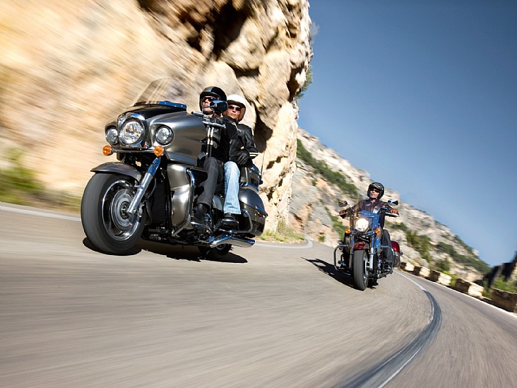 Motorradmarken: Fahrbericht Kawasaki VN 1700 Voyager: Hinterm Horizont geht es weiter 