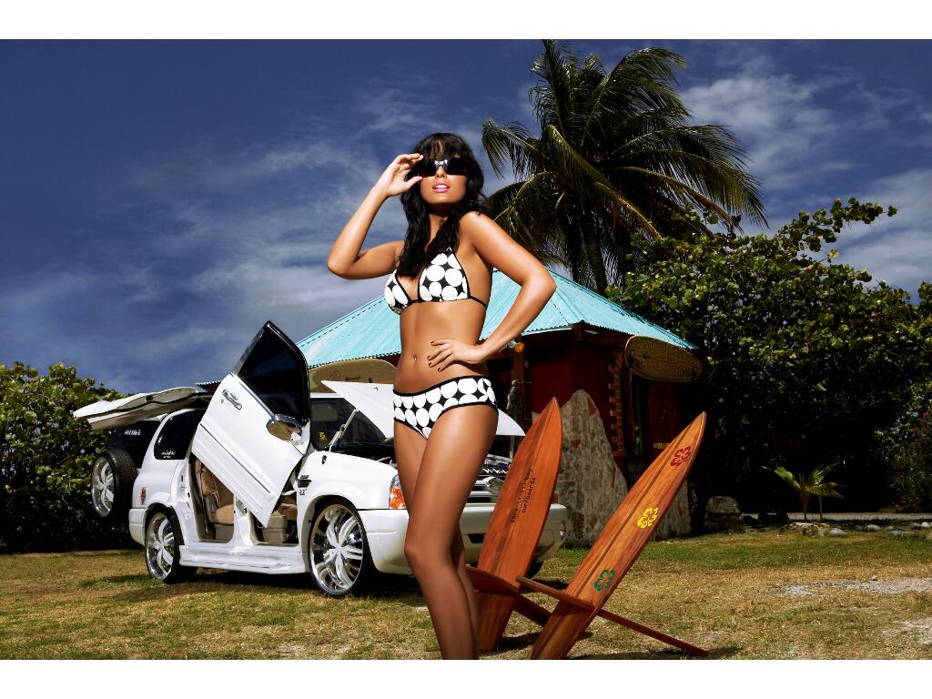 News: Miss Tuning Kalender 2010 ist da!  | Foto: Christian Holzknecht, Messe Friedrichshafen, www.messe-friedrichshafen.de