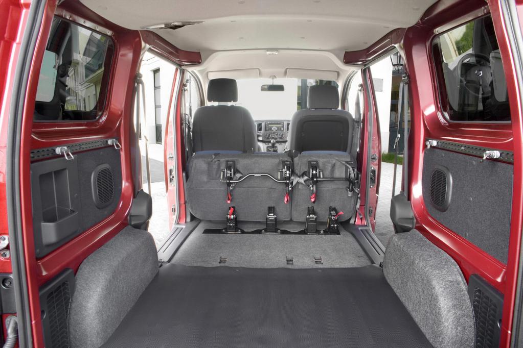 Nissan NV200: Kleintransporter auf japanisch 