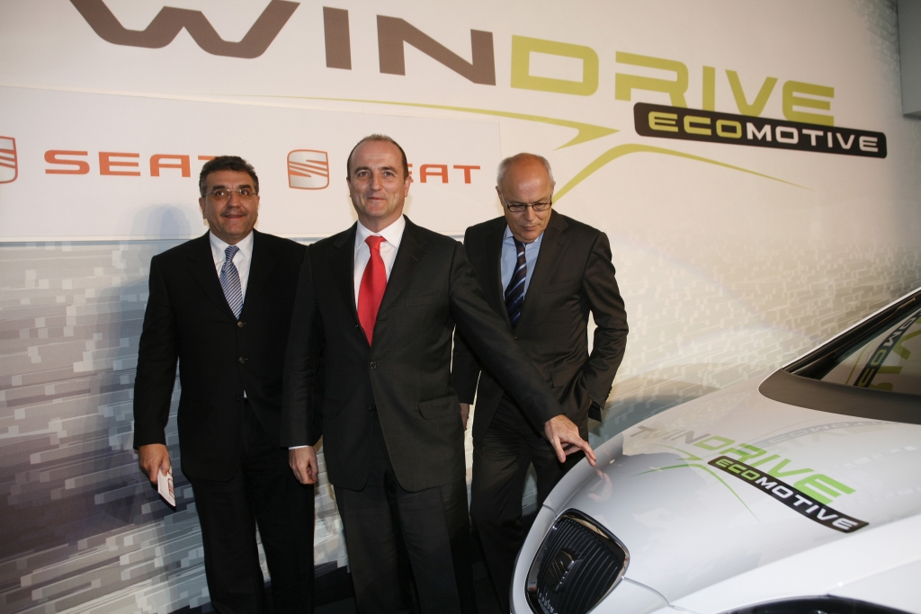 Seat präsentiert Leon Twindrive Ecomotive mit Plug-in-Hybrid - Bild 10