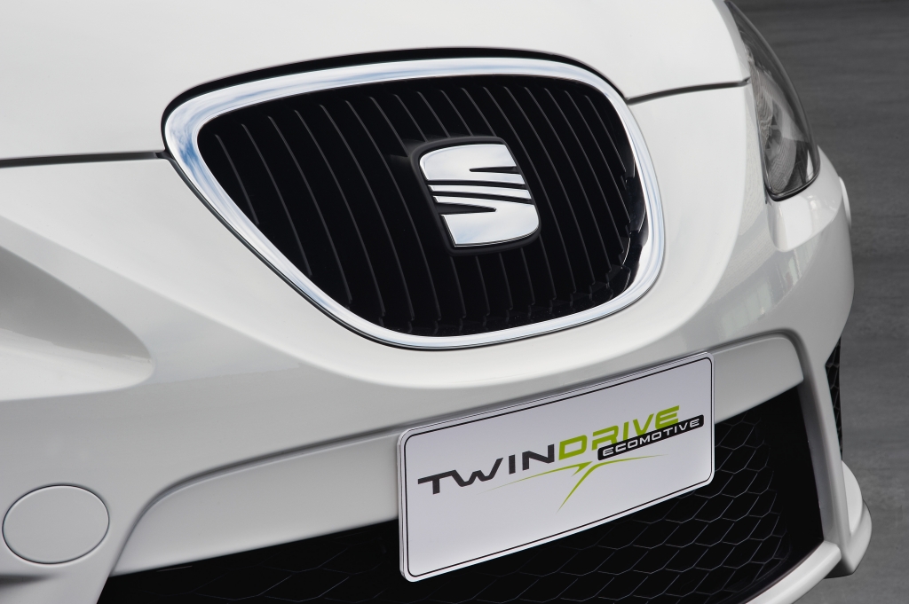 Seat präsentiert Leon Twindrive Ecomotive mit Plug-in-Hybrid - Bild 13