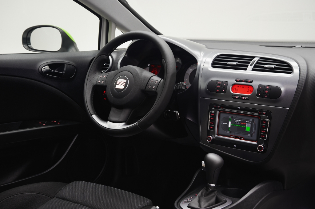 Seat präsentiert Leon Twindrive Ecomotive mit Plug-in-Hybrid - Bild 14