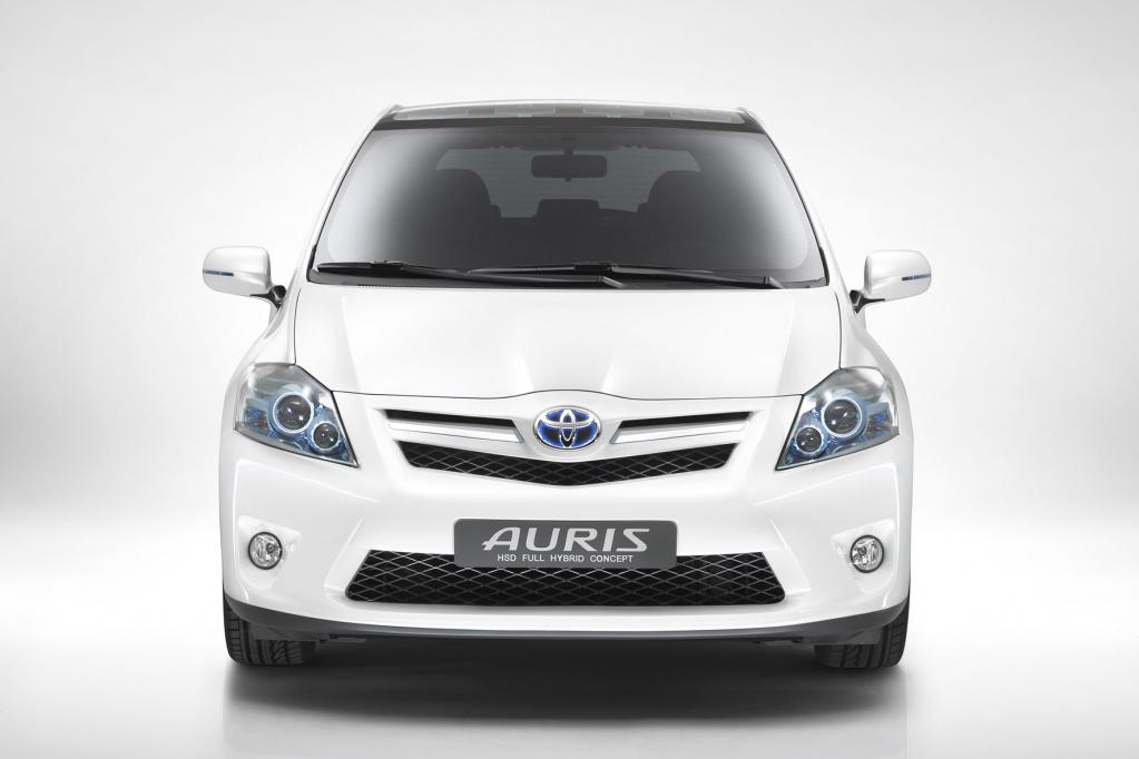 Toyota Auris mit Hybridantrieb auf der IAA  - Bild