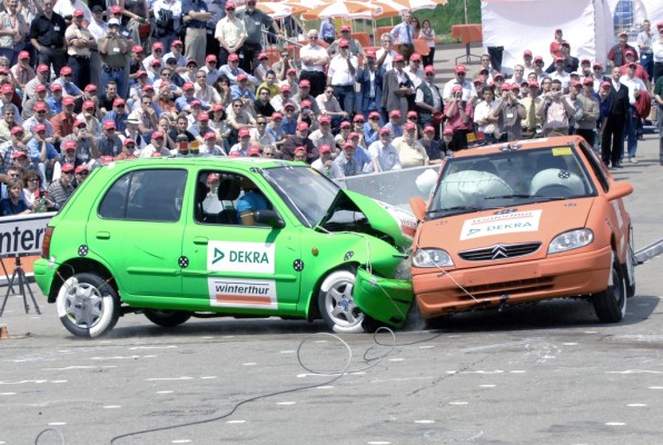 Unfallfreies Autofahren im Mittelpunkt eines neuen Forschungsprojekts 