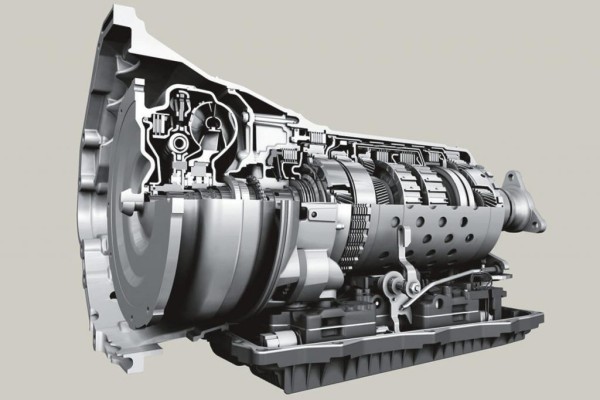 Viele IAA-Neuheiten mit ZF-Technik 