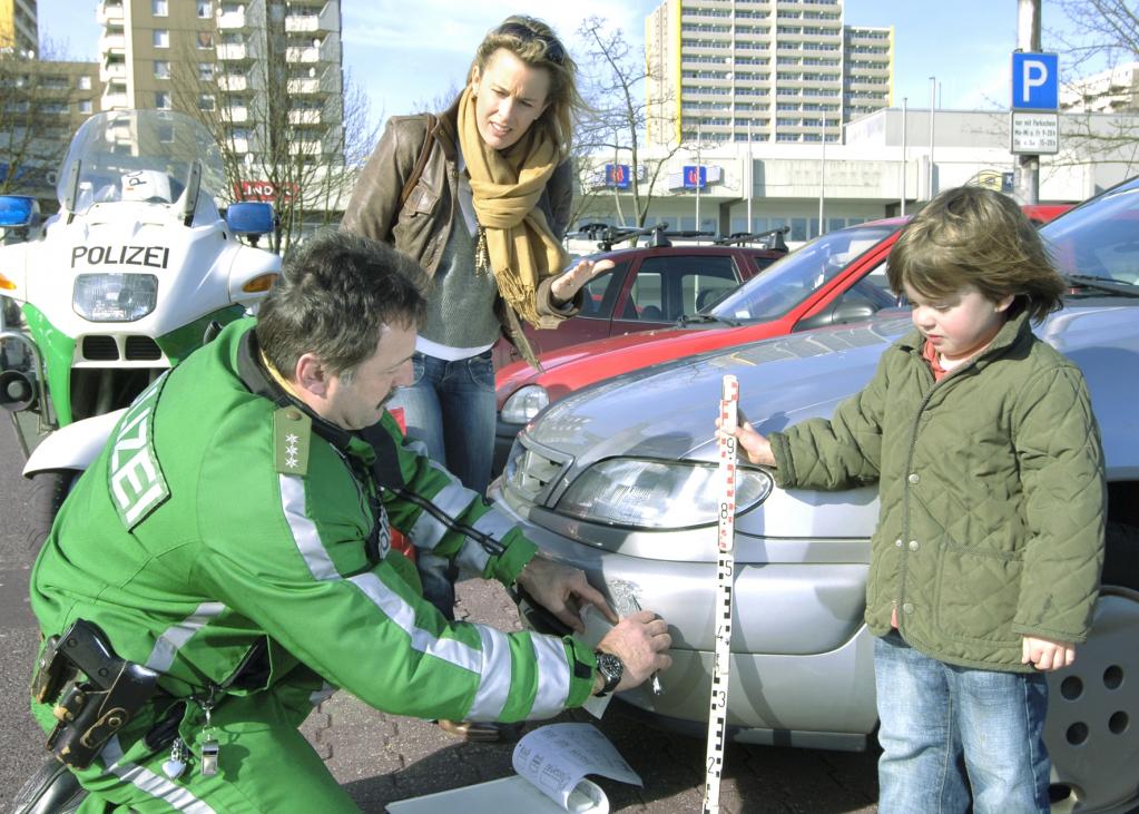 Wesentlich weniger Verkehrstote trotz mehr Unfällen im Juli 2009