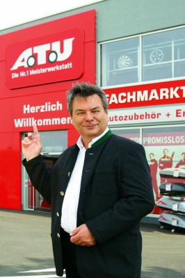 ''Waldi'' Hartmann unterstützt A.T.U-Kampagne