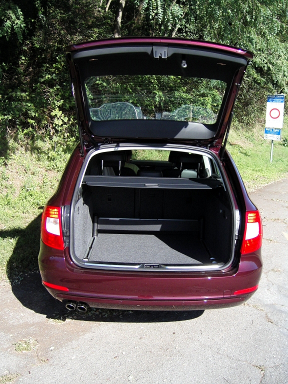Škoda Superb Combi: Eleganz gepaart mit Raumangebot